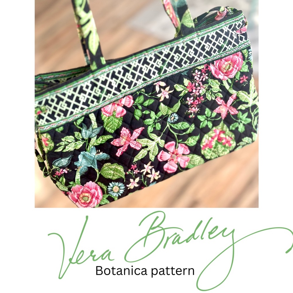 ✨Like New! ✨Vera Bradley retired Botanica Floral Tote (2007-2008)